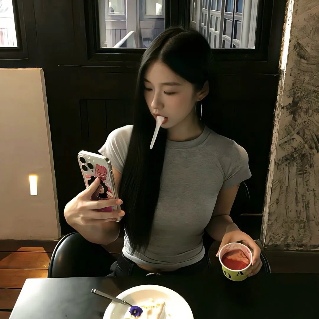 艺术走廊中的诱惑