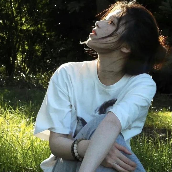 景颇姑娘